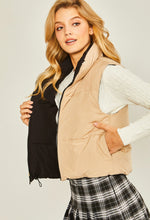 Load image into Gallery viewer, Reversible Puffer Vest - C&amp;C Boutique
