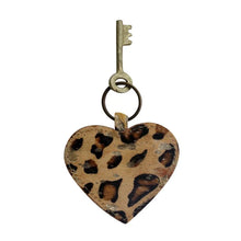 Load image into Gallery viewer, Myra Keychain - C&amp;C Boutique
