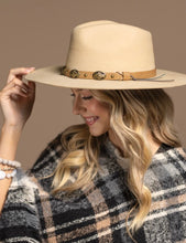 Load image into Gallery viewer, Western Concho Hat - C&amp;C Boutique
