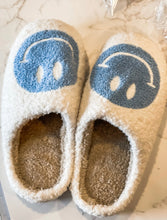 Load image into Gallery viewer, Smiley Slippers - C&amp;C Boutique
