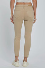 Load image into Gallery viewer, Mid rise Cropped Skinny - C&amp;C Boutique
